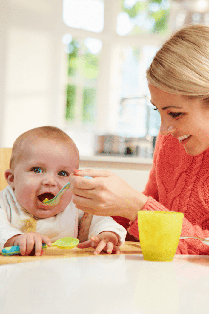 8 Things You Need to Know Before Introducing Solids to Your Baby